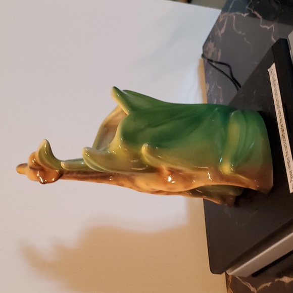 Vintage Giraffe with 🌴 Tropical Palm Ceramic Planter & Vase - Picture 7 of 16